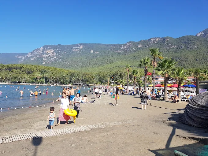 Akyaka Plajı: Ege’nin Saklı Cenneti