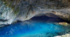 Zeus Mağarası: Mitoloji, Tarih ve Doğanın Eşsiz Buluşması