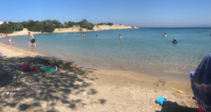 Çeşme Kocakari Plajı: Sessizliğin ve Güzelliğin Buluştuğu Nokta