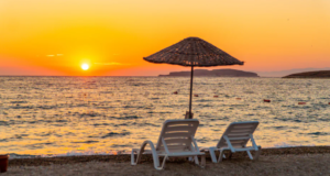 Hanedan Beach Hotel & Beach Club: Foça’da Lüks ve Konforlu Bir Tatil Deneyimi