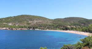 Mersinaki Plajı: Foça’nın Gizli Hazinesi