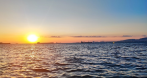 İzmir Konak Sahili: Şehirle Denizin Buluştuğu Eşsiz Nokta