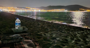 Dikili Halk Plajı: Ege’nin Mavi Bayraklı Huzur Noktası