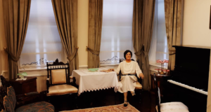 Latife Hanım Köşkü Anı Evi: İzmir’de Tarihe Yolculuk