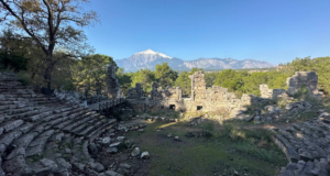 Phaselis Harabeleri: Gezi Rehberi