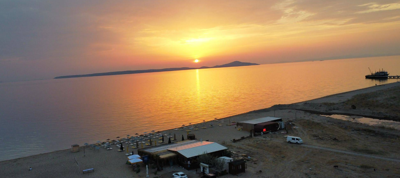 Odunluk İskelesi: Ayvalıkta Sakin Bir Tatil Deneyimi