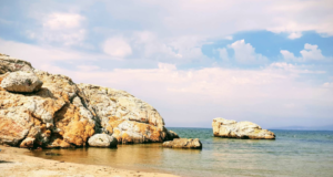 Söğütpınar Sahili Tatil Rehberi