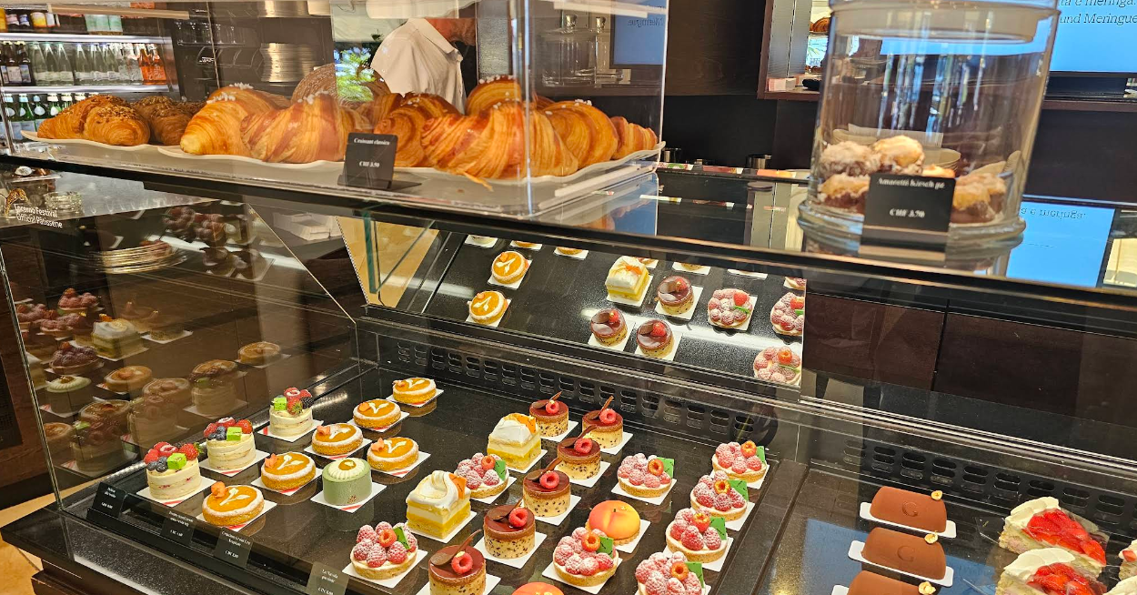 Al Porto Café Lago Locarno: İsviçre’nin Göl Kıyısında Bir Tat ve Estetik Noktası