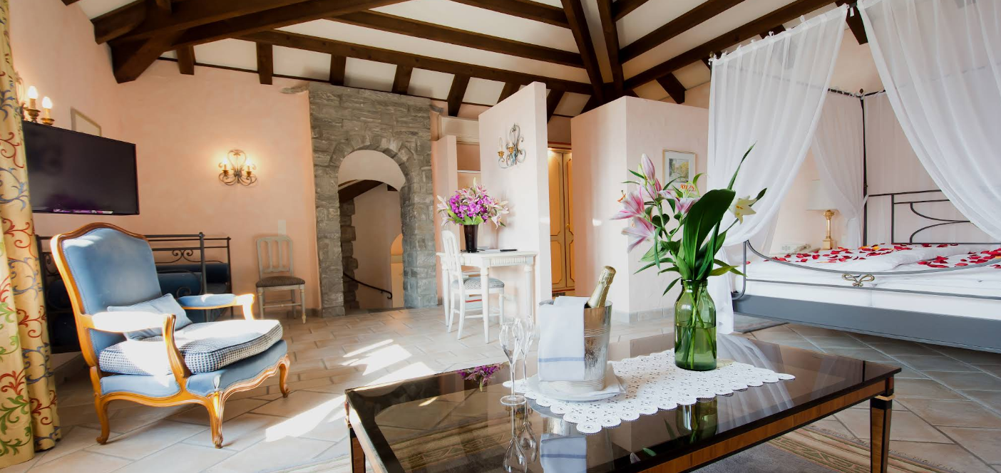 Romantik Hotel Castello Seeschloss: İsviçre’nin Masalsı Kalesinde Rüya Gibi Bir Tatil
