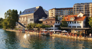 İsviçre’de Yaşamak: Alplerin Eteğinde Bir Hayatın Gerçek Yüzü