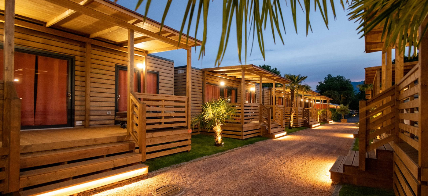 Camping Tamaro Resort: İsviçre’nin Kalbinde Doğa ile İç İçe Bir Tatil Deneyimi