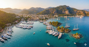 Fethiye Göcek Havzası: Coğrafi, Tarihi, Turistik ve Sosyo-Ekonomik Dinamikleri